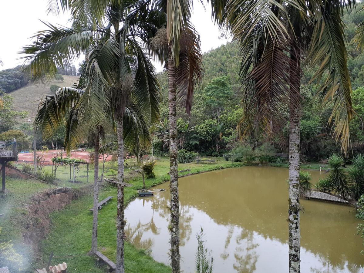 Chacara Ladeira De Pedra Villa Salesópolis Kültér fotó