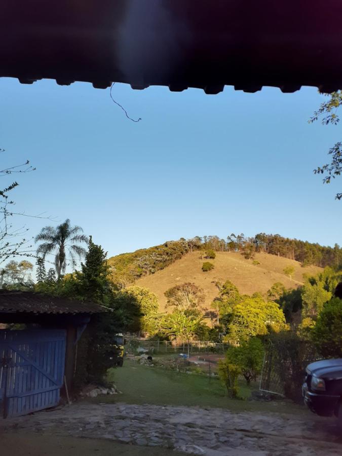 Chacara Ladeira De Pedra Villa Salesópolis Kültér fotó